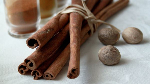 طبيب البوابة: جوزة الطيب لعلاج البقع الداكنة