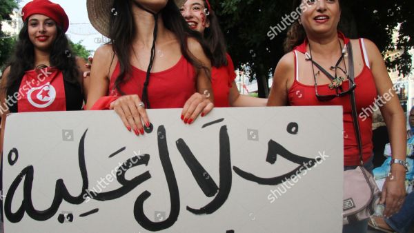 "النهضة" ستحصل على 40 مقعدا في البرلمان من أصل 217، بينما سيحصل "قلب تونس" على 33 مقعدًا