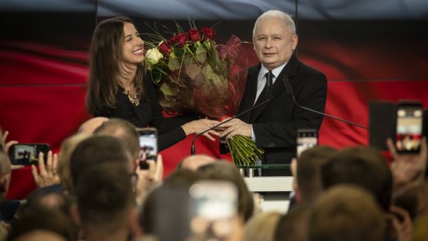 Poland's governing right-wing Law and Justice (PiS) party won the general election in Poland, expanding its majority, according to an exit poll by the Ipsos institute. (Wojtek RADWANSKI / AFP PHOTO)