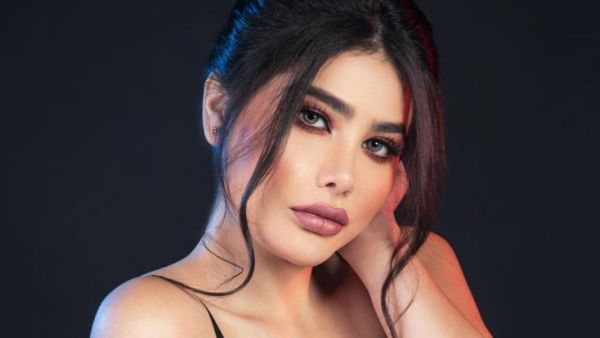 Syrian singer Angie Khoury participated in Lebanon Protests Source angie.khouryy Instagram