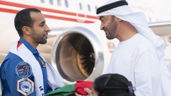 Mohammed bin Zayed receives astronauts Hazza Al Mansouri and Sultan Al Neyadi upon arrival at the Presidential Airport after a successful historic trip to the International Space Station. (Twitter/ @MohamedBinZayed)