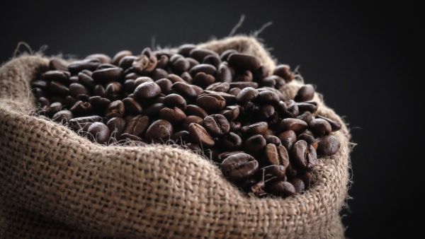 اصنعيه بنفسك: مقشر القهوة للوجه والجسم
