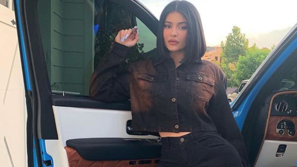 Kylie's throwback comes as the star's been dealing with her breakup with longtime beau Travis Scott.