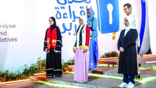 12 مشتركاً الى نهائيات "تحدي القراءة العربي"