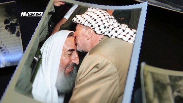 الرئيس الراحل ياسر عرفات وزعيم حركة حماس احمد ياسين 