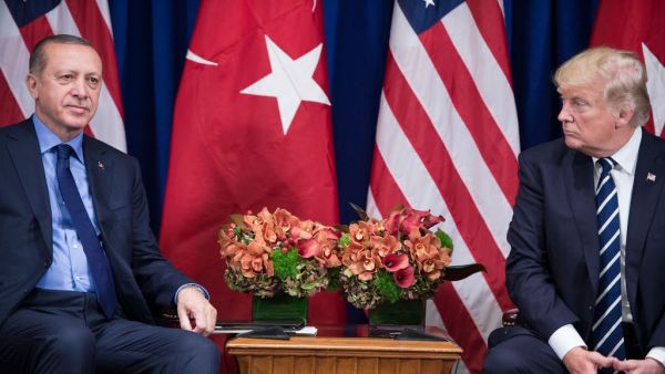Turkish President Recep Tayyip Erdogan and U.S. President Donald Trump in 2017. ( Brenadan Smialowski/AFP/Getty Images)