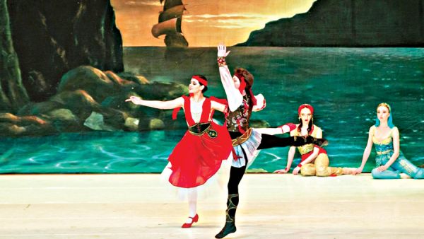 Alia Al-Neyadi  (Twitter) 