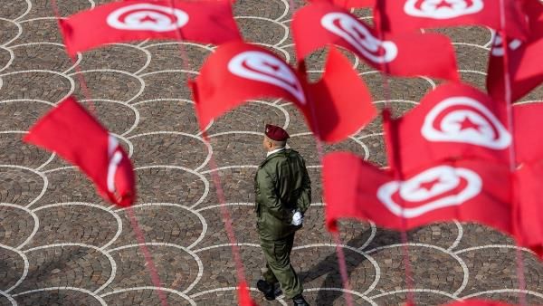 Tunisia's Islamist Ennahda Movement leaders have been trying to form a government (Twitter)