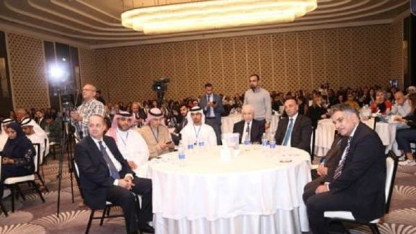 خلال الحدث أبوغزاله يدعو لإيجاد معايير وقوانين واضحة للاحترافية في وسائل الإعلام الاجتماعي