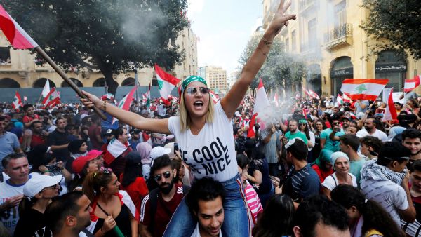 عتبر باسيل أن "الوضع لا يبشّر بالخير. ما حصل في سوريا مهدد بتكرارِه عندنا