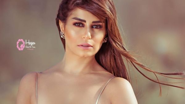 الفنانة المصرية منة فضالي