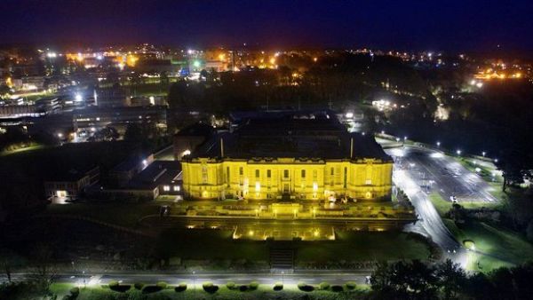 The National Library of Wales in Aberystwyth (Twitter)