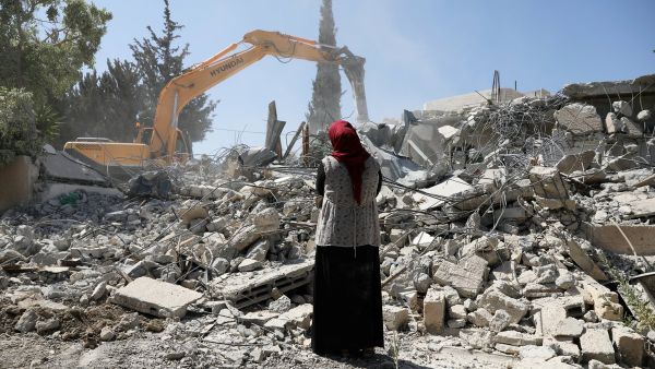 Two Palestinian families demolished their own homes in occupied East Jerusalem (Twitter) 