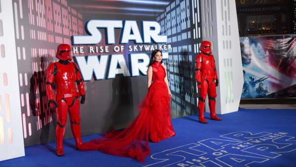 "Star Wars: The Rise of Skywalker"  (Twitter)