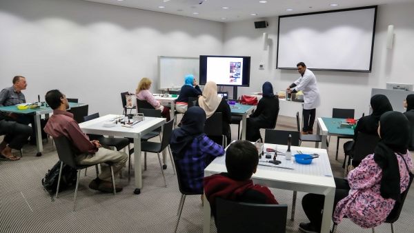 Qatar National Library Showcases Art of Bookbinding at Specialized Workshop 
