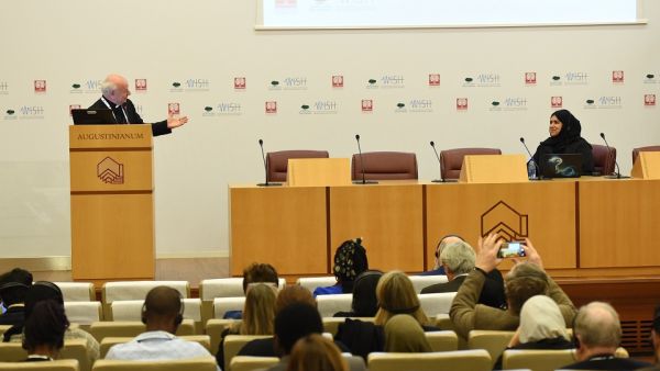 القيم الإنسانية والرعاية الروحية أساس لتحسين حياة المرضى