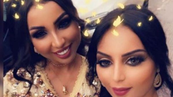 دنيا بطمة وشقيقتها ابتسام بطمة