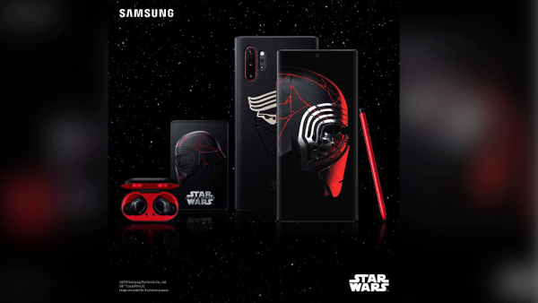 يحتوي هاتفGalaxy Note10+  الخاص بالفيلم على عناصر تصميم حصرية 