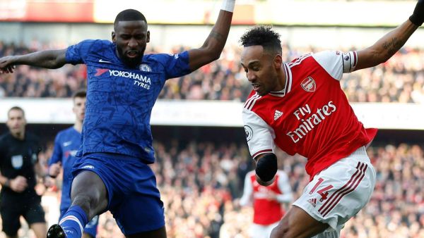 فوز مهم للبلوز