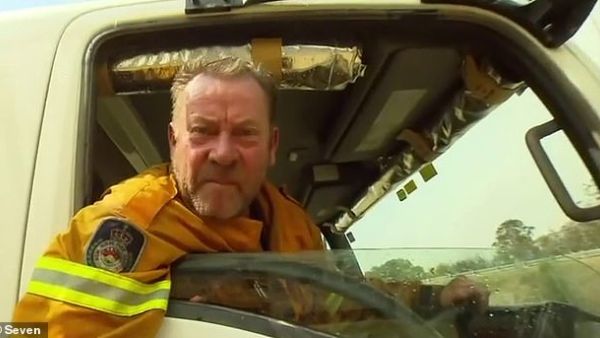 Paul Parker pulled his fire truck over to the side of the road in Nelligen, on the NSW South Coast, to deliver the blunt message to the prime minister. (Seven)
