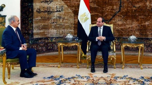 Egypt’s President Abdel Fattah el-Sisi met Libyan commander Khalifa Haftar in Cairo (Twitter)