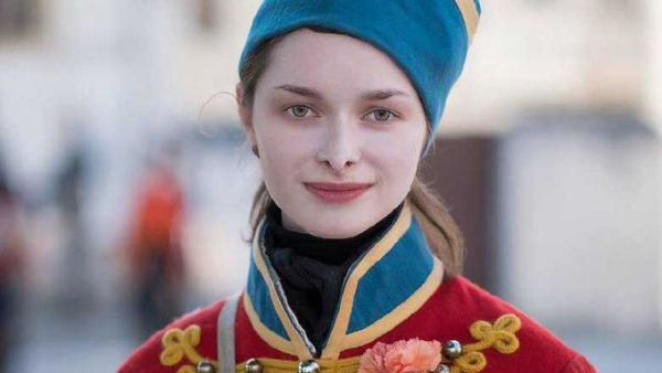 Anastasia Yeschenko  (Twitter)