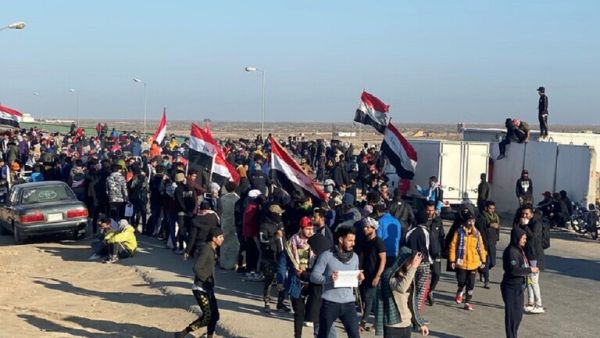 مقتل 12 مواطنا، مع استمرار التظاهرات في بغداد وعدد من المحافظات العراقية