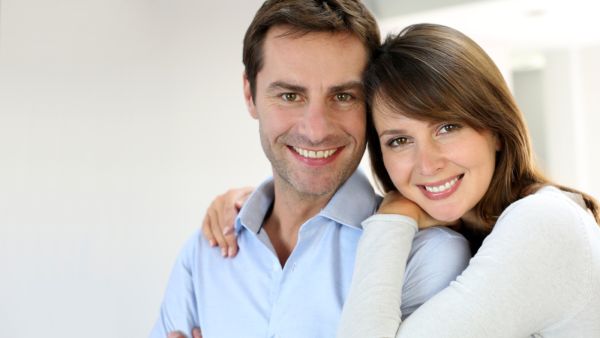  لا تنسي أن رضا زوجك وموافقته على ما تقومين به أفضل من عبارات الإعجاب