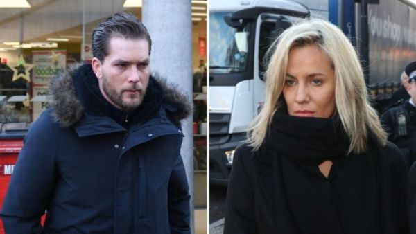 كارولين فلاك ولويس بورتون