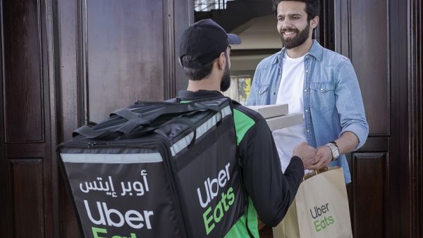 With the launch in Makkah and Madinah, Uber Eats is now available in 7 cities around the Kingdom. Uber Eats Starts 2020 With Further Expansion Across Saudi Arabia