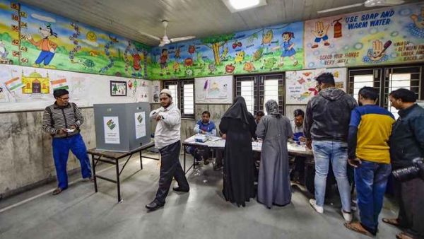 Election in Delhi (Twitter)