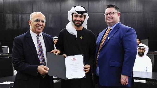تخريج الفوج الأول من طلبة ماجستير إدارة الأعمال في السياحة وإدارة الفعاليات من جامعة أبوظبي