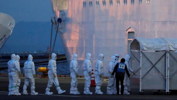 سفينة "أميرة الماس" السياحية التي وضعت قيد الحجز الصحي قبالة سواحل اليابان 