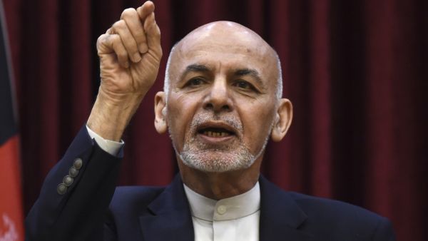 Afghan President Ashraf Ghani gestures as he speaks during a press conference at the presidential palace in Kabul on March 1, 2020. WAKIL KOHSAR / AFP