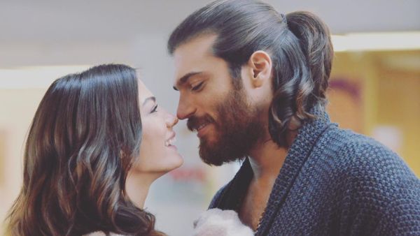 Can Yaman and Demet Özdemir