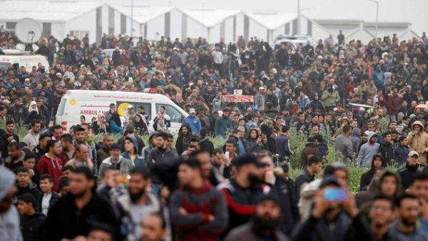 Tens of thousands of Palestinians rally in the Gaza Strip (Twitter)