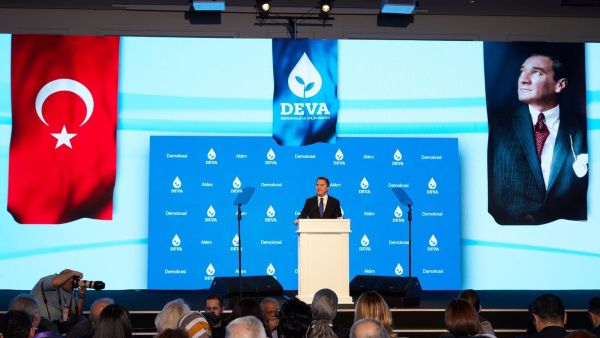 Former Turkish deputy PM Ali Babacan  (Twitter)