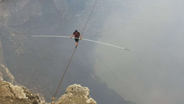 Nik Wallenda (Twitter)
