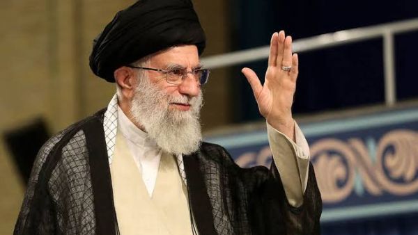 Ali Khamenei   (Twitter)