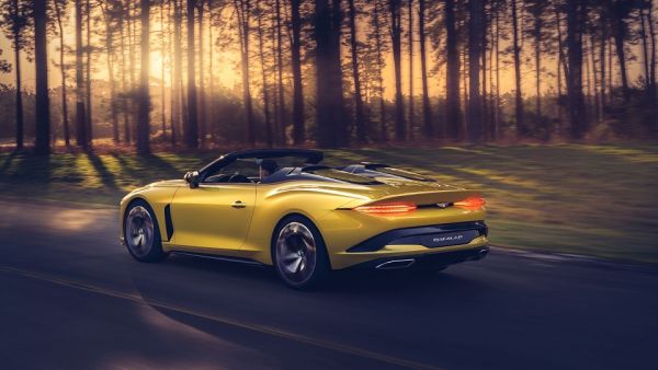 تحمل هذه السيارة النادرة والاستثنائية اسم بحيرة Laguna Bacalar الواقعة في شبه جزيرة يوكاتان المكسيكية والتي تشتهر بجمالها الطبيعي الأخّاذ