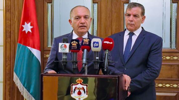 Jordan Health Minister Saad Jaber (Right) and Minister of State for Media Amjad Adaileh announce 7 new coronavirus cases confirmed in the Kingdom, Sunday (Credit: Petra photo)