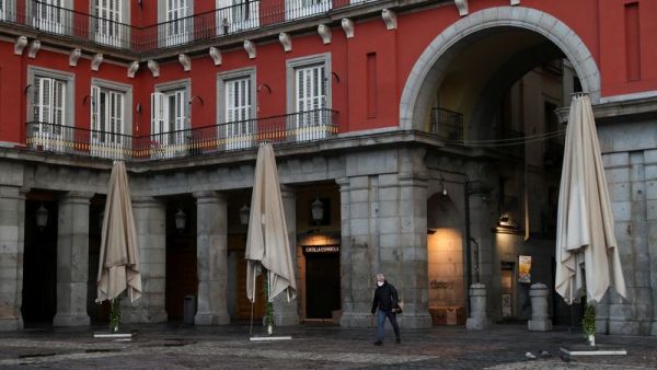 رصد 1987 إصابة جديدة لترتفع الحصيلة العامة للمصابين بالفيروس في اسبانيا