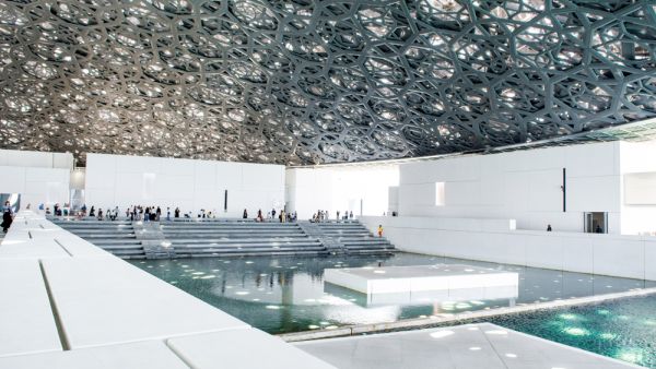 Louvre Abu Dhabi museum (Shutterstock)