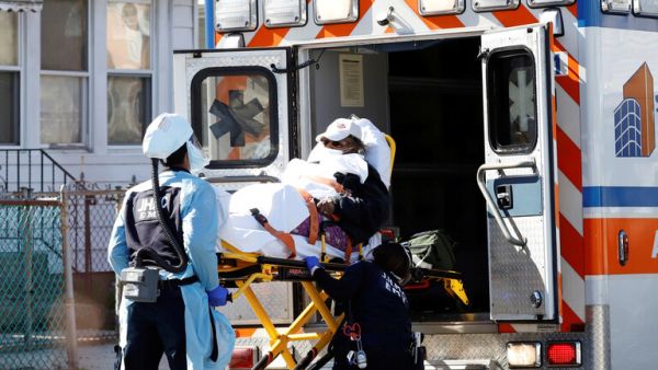 تعد ولاية نيويورك أكبر بؤرة للفيروس في البلاد مع أكثر من 44 ألف إصابة و450 وفاة