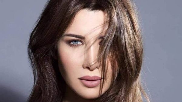 نانسي عجرم وعائلتها