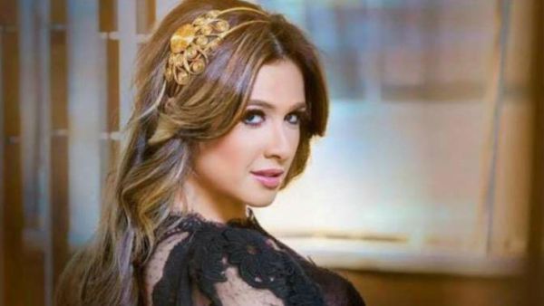 ياسمين عبد العزيز