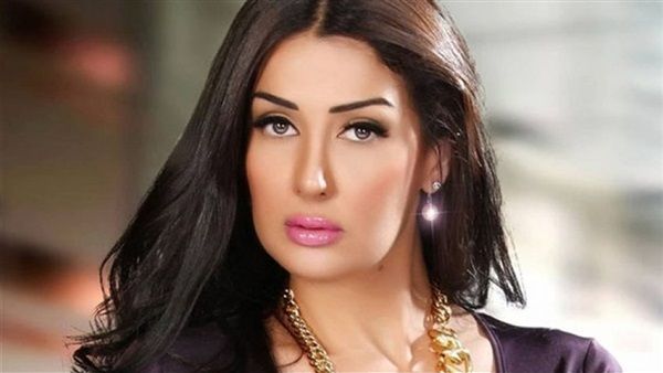 زواج غادة عبد الرازق للمرة 12 في حياتها..شاهد العريس وفيديو حفل زفافها!
