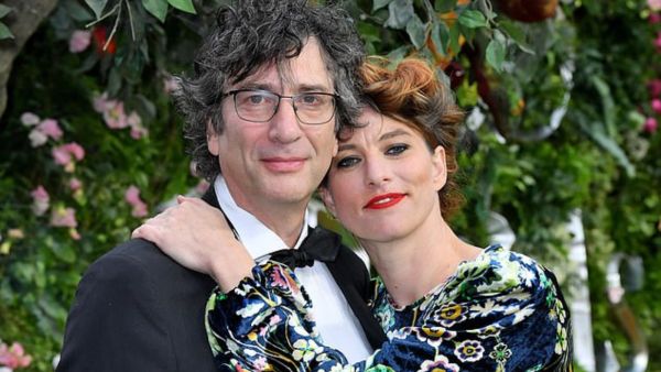 Amanda Palmer and Neil Gaiman SPLITS After 9 Years of Marriage