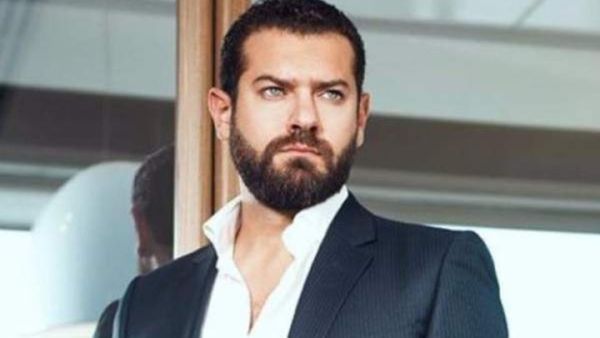 عمرو يوسف