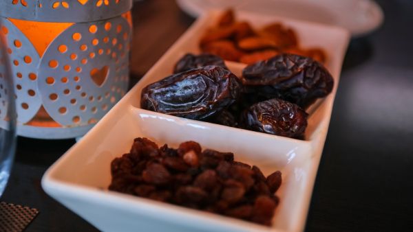 تعرف على أهم الأطعمة الواجب الامتناع عنها في رمضان